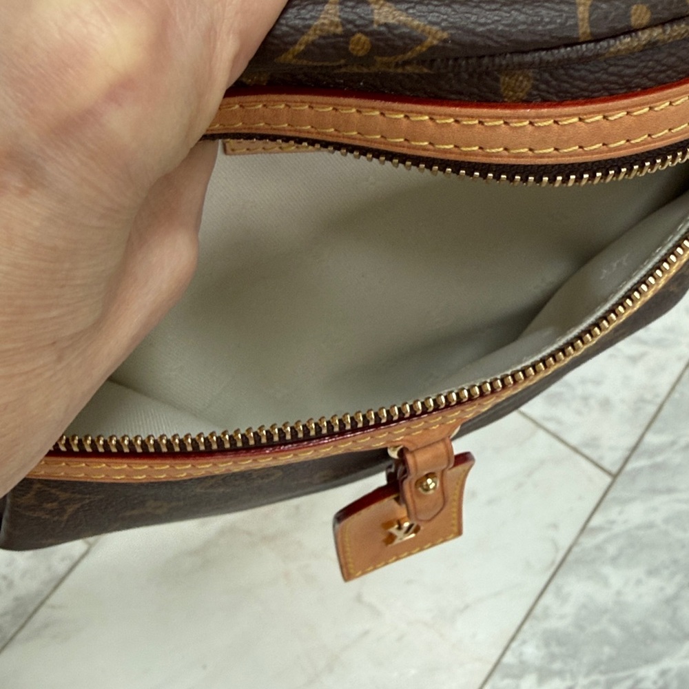 Louis Vuitton Monogram High Rise Bag - Picture 13 of 13